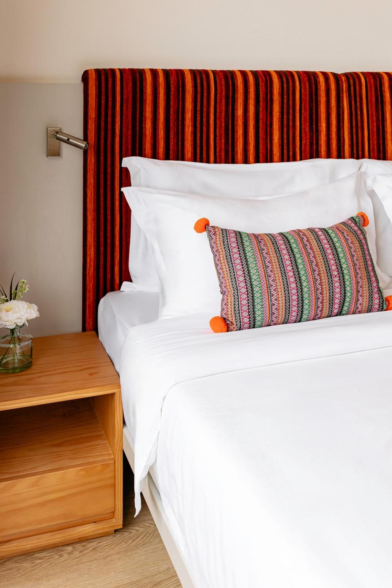 At Thaphae Hostel Chiang Mai Ngoại thất bức ảnh